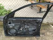 Продам дверь на мерседес w211  правую