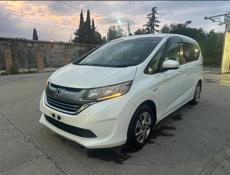Honda FR-V