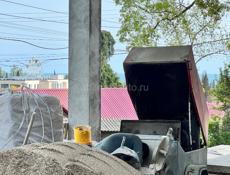 Механизированная полусухая стяжка пола 