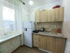 Продам 1 комнатную квартиру на улице абазга 63/3.4 этаж 