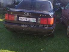 Audi 100