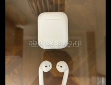 Продам AirPods 2 оригинал! В идеальном состоянии как новые очень срочно 