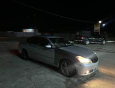 Nissan fuga