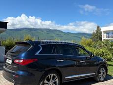 Infiniti