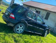 Mercedes-Benz ML