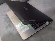 Ноутбук ASUS