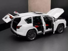 Lexus LX600 1:24 Новые