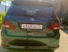 Toyota Ipsum