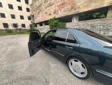 Mercedes-Benz E-Класс