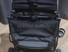 Коляска прогулочная всесезонная
