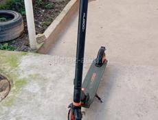 ПРОДАМ ЭЛЕКТРОСАМОКАТ KUGO S1
