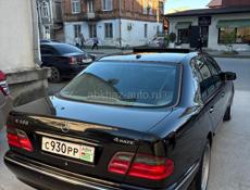 Mercedes-Benz E-Класс