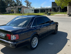 Audi 100