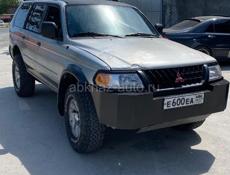 Mitsubishi Pajero Sport