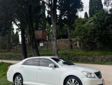 Toyota Majesta