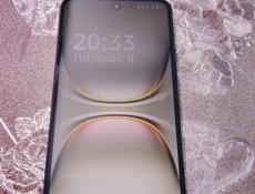 Продам текно спарк 40 с игровой срочно 