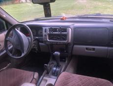 Mitsubishi Montero