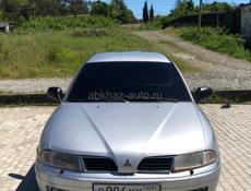 Mitsubishi Carisma