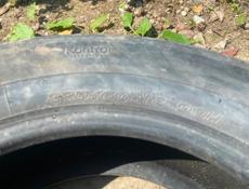 Шины б/у 2 пара р 17 и 3 пары р 15 все 5 штук могу продать за тысяч 5 возможно торг