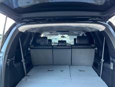 Toyota Sequoia
