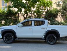 Mitsubishi L 200