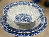 Тарелки стаканы графины 