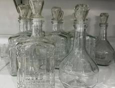 Тарелки стаканы графины 
