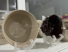 Тарелки стаканы графины 