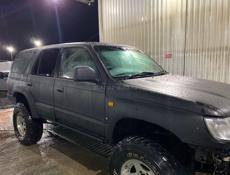 Toyota Hilux Surf