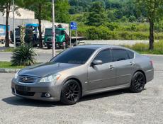 Nissan fuga