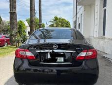 Nissan fuga