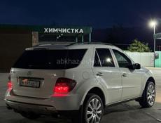 Mercedes-Benz ML