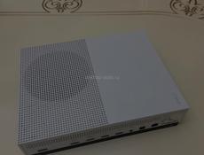 Xbox one s (All digital edition)
