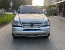 Mercedes-Benz ML