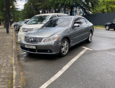 Nissan fuga