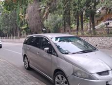 Mitsubishi Grandis