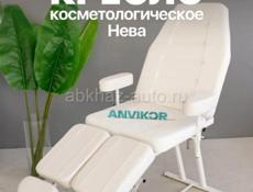 Продаю парикмахерское кресло ,педикюрное кресло,педикюрный стол  ,ширму   