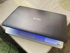 Ноутбук ASUS