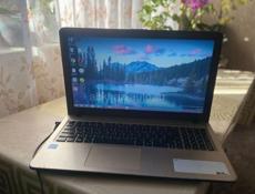 Ноутбук ASUS