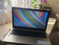 Ноутбук ASUS