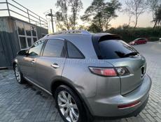 Infiniti FX