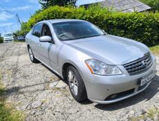 Nissan fuga