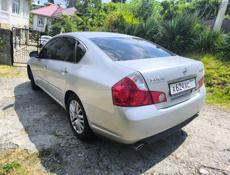 Nissan fuga