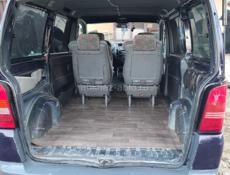 Mercedes-Benz Viano