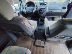 Mercedes-Benz Viano