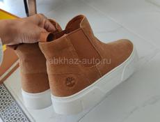 Ботинки замшевые Timberland новые