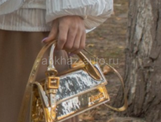 Сумка новая держала один раз 