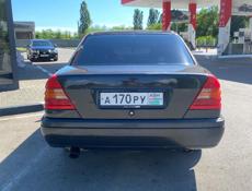 Mercedes-Benz C-Класс