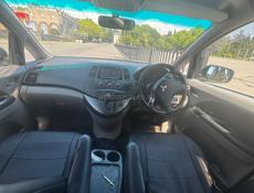 Mitsubishi Grandis