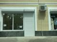 Сдается помещение под магазин в центре города Сухум  на Проспекте Мира.  Площадь: 100 квадратов. Потолки высокие. Номер +79409656789